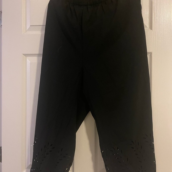 BloomChic NWT pants - Picture 2 of 3